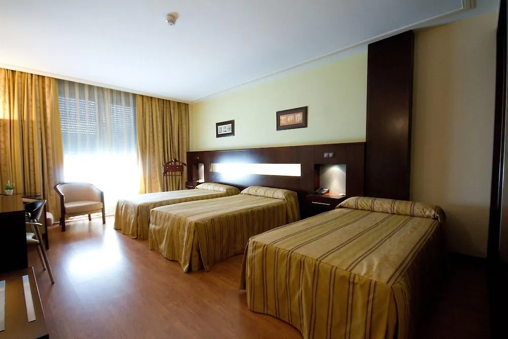 ***  Hotel Los 5 Pinos Madrid Spagna