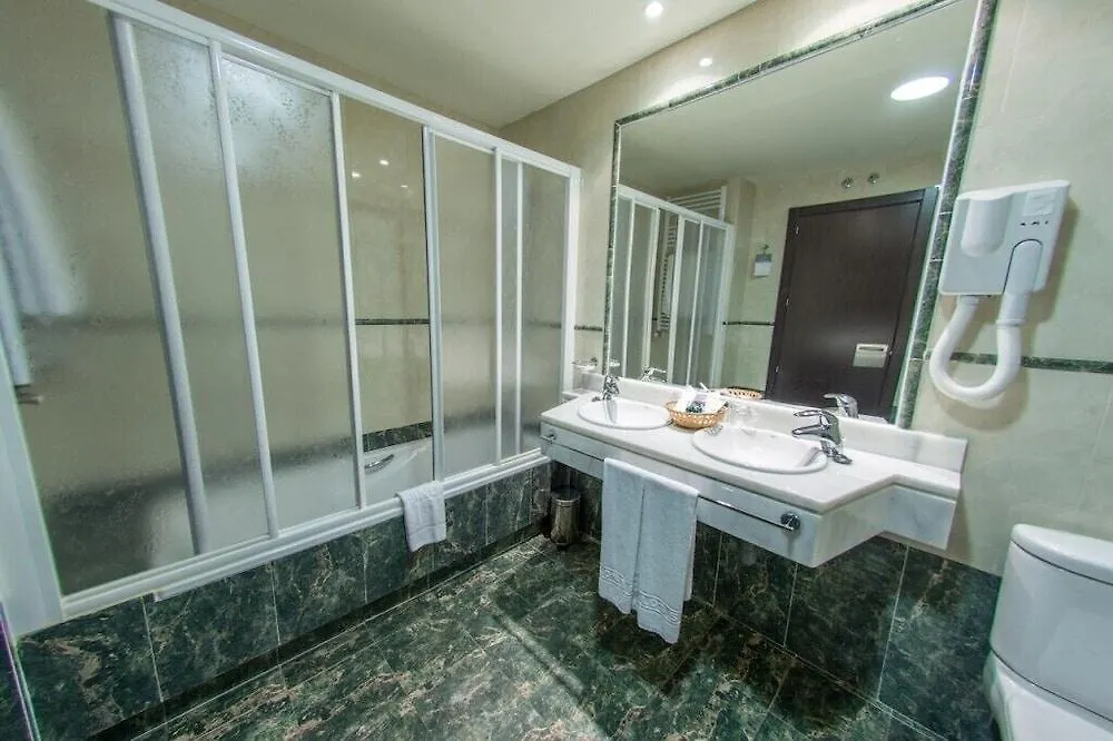 Hotel Los 5 Pinos Madrid