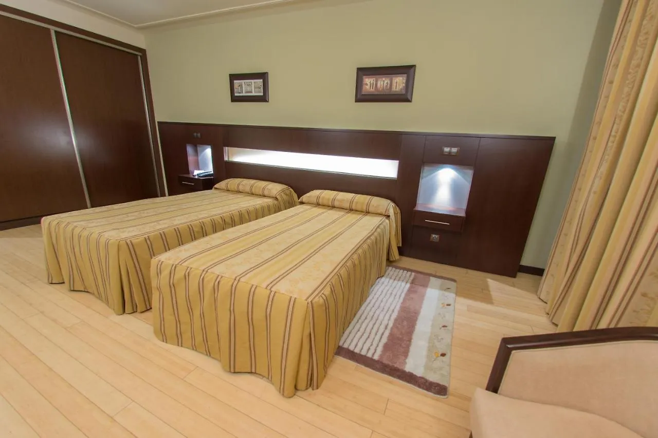 Hotel Los 5 Pinos Madrid