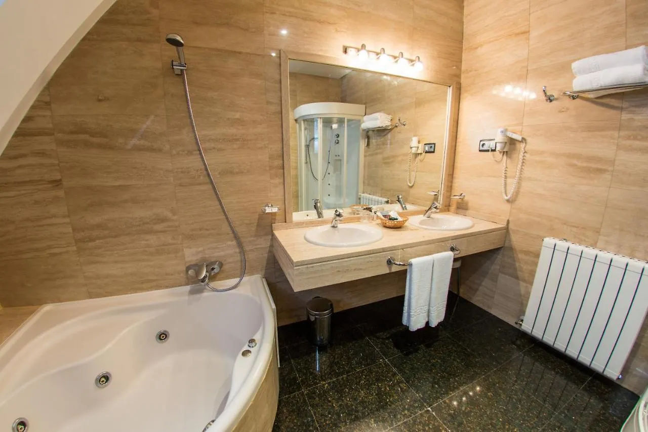 Hotel Los 5 Pinos Madrid